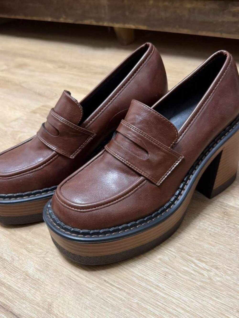 Women's Brown Loafers - Picture 1 of 3